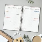 Finocam Moda Agenda Internacional - Anual 2027 - Semana Vista Vertical - 140x204mm - Goma Elastica - Tapa Dura de Carton Forrado - Esquinas Microperforadas - Papel de 80g/m2 - Color Negro - immagine 3