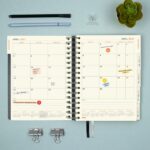 Finocam Tempus Agenda - Anual 2027 - 1 Dia por Pagina - 155x217mm - Espiral Doble - Tapa Extradura de Polipropileno - 2 Cintas Marcapaginas - Papel Crema de 80g/m2 - Color Negro - immagine 5